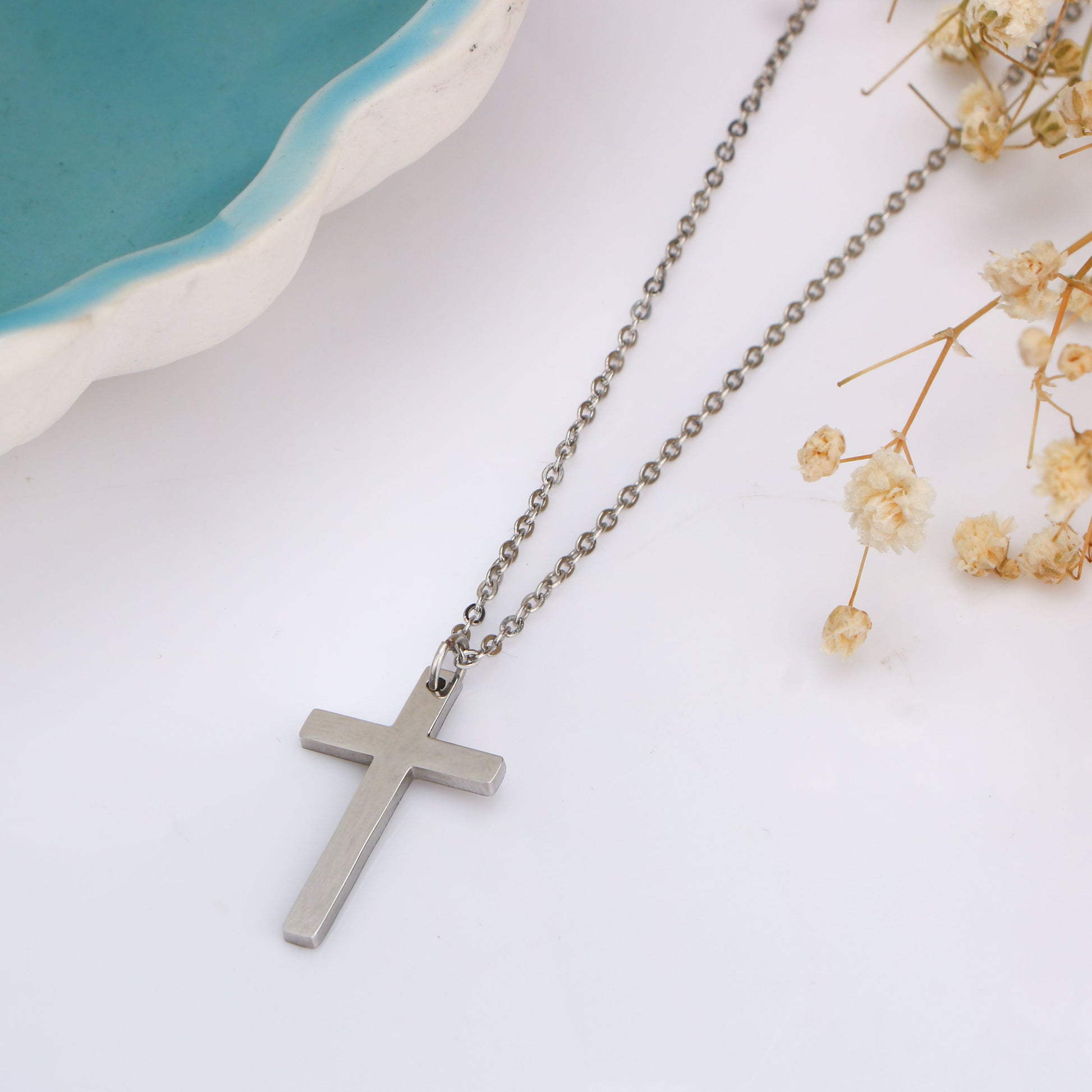 Beautiful Christian Cross Necklace